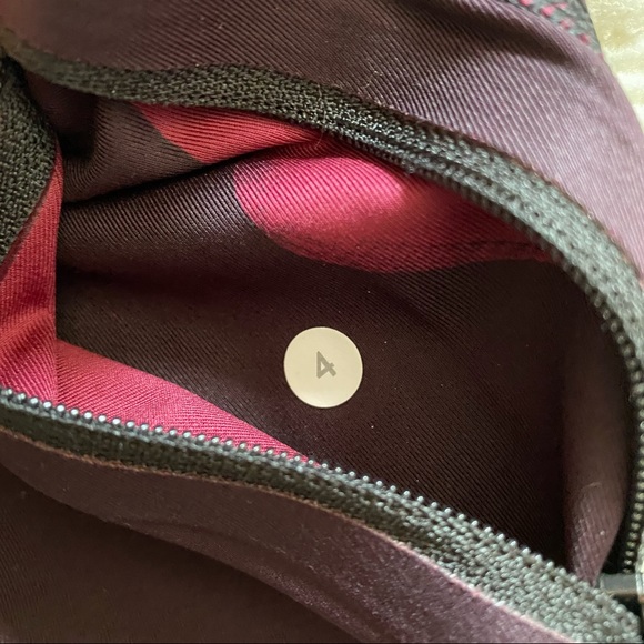 Lululemon crop pants - Picture 5 of 5